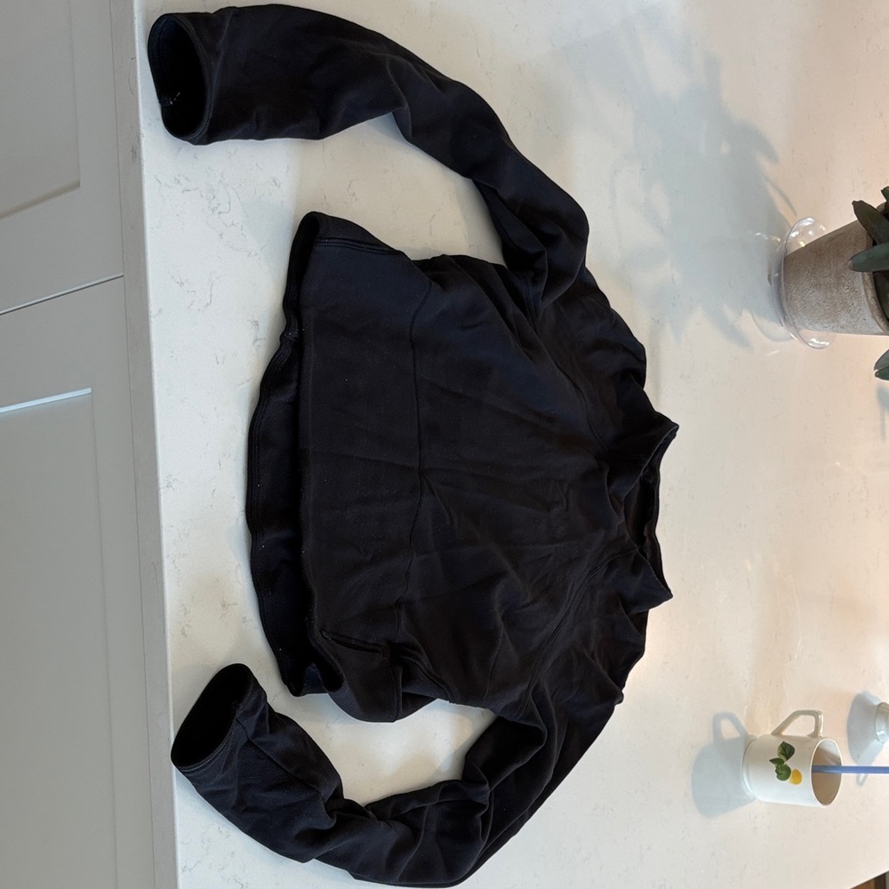 Lululemon Athletica Black Long Sleeve Top